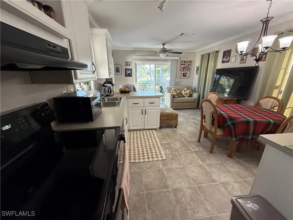 25 Bass Lane Naples FL 34114