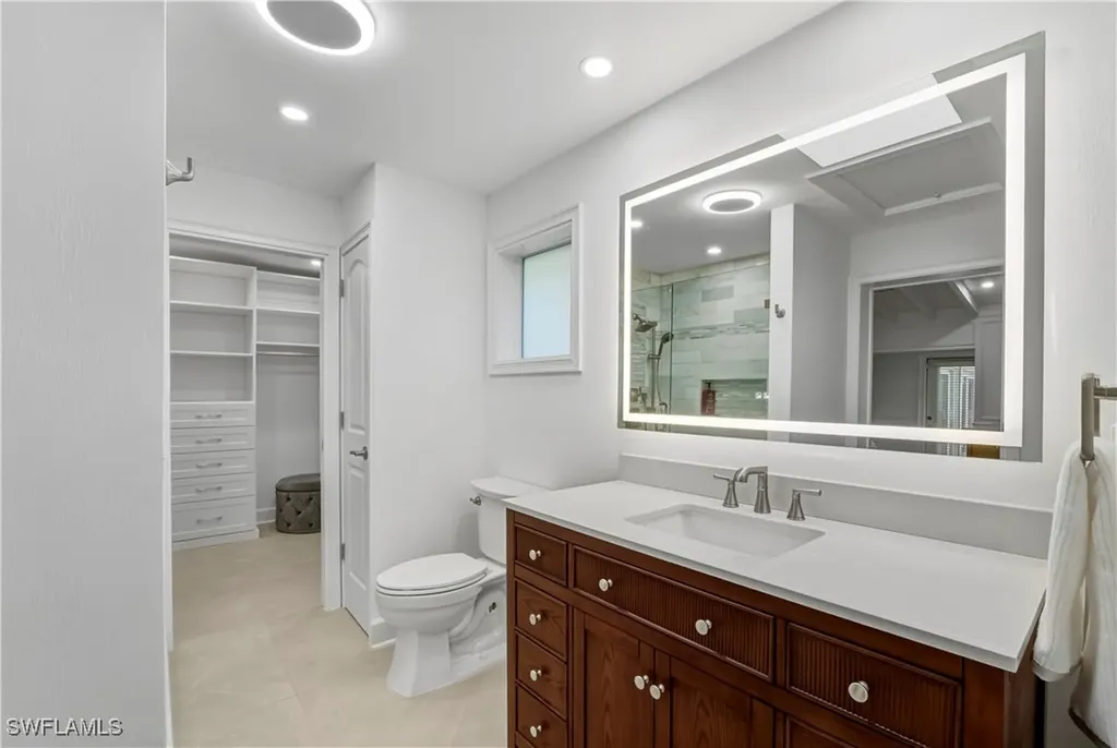 453 18th Avenue S Naples FL 34102