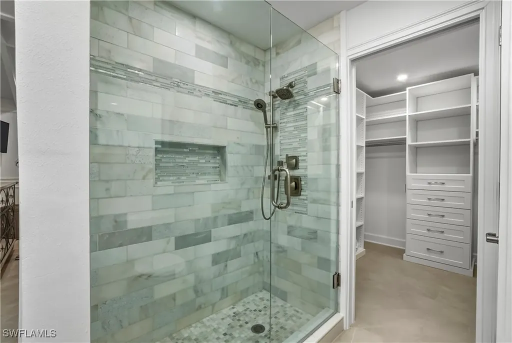 453 18th Avenue S Naples FL 34102
