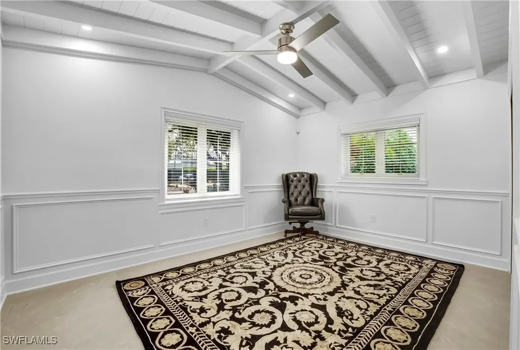 453 18th Avenue S Naples FL 34102