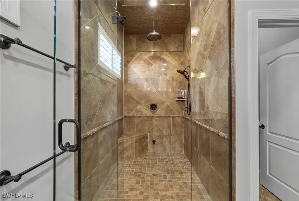 453 18th Avenue S Naples FL 34102