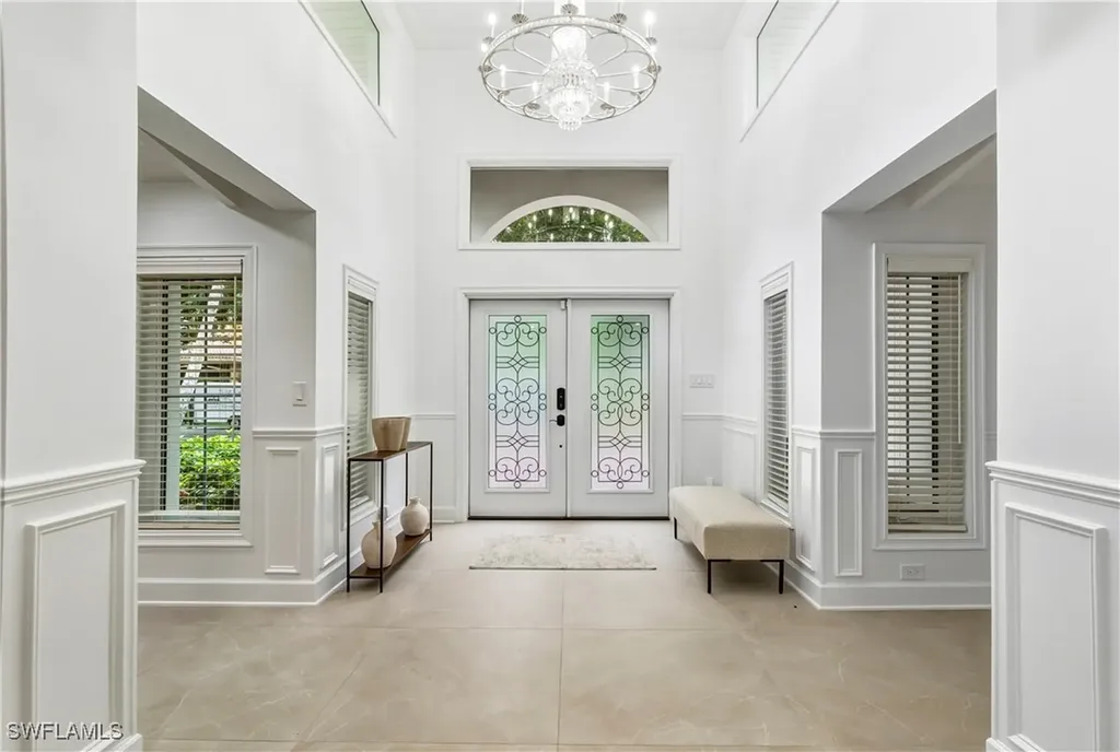 453 18th Avenue S Naples FL 34102