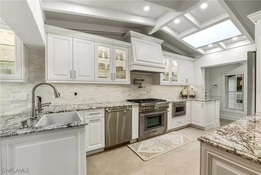 453 18th Avenue S Naples FL 34102