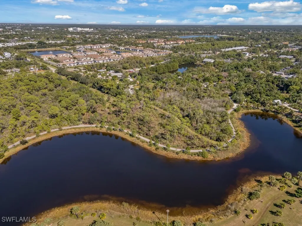 4975 Palmetto Court Naples FL 34112