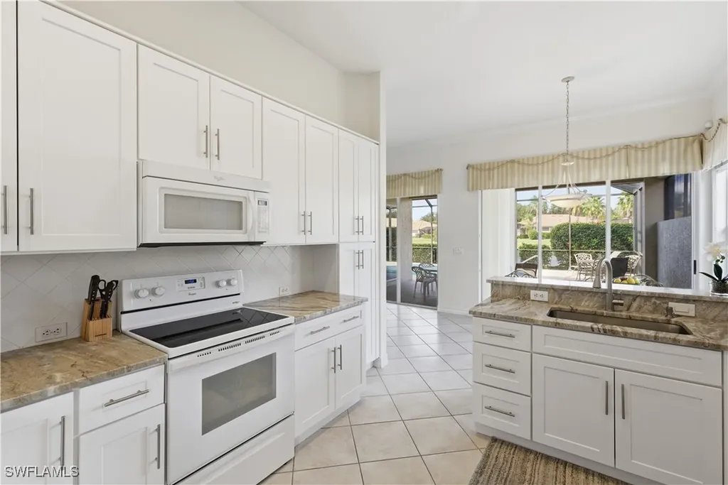 24784 Hollybrier Lane Bonita Springs FL 34134