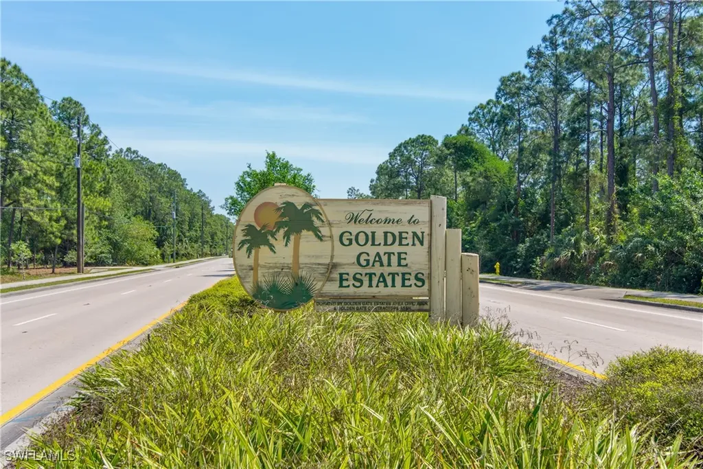 54TH Avenue NE Naples FL 34120