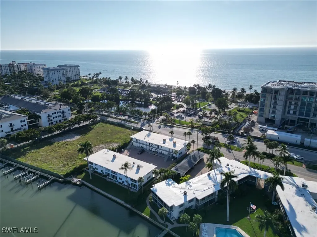 1550 Gulf Shore Boulevard N Naples FL 34102
