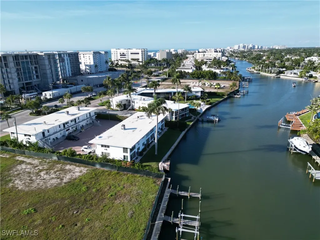 1550 Gulf Shore Boulevard N Naples FL 34102
