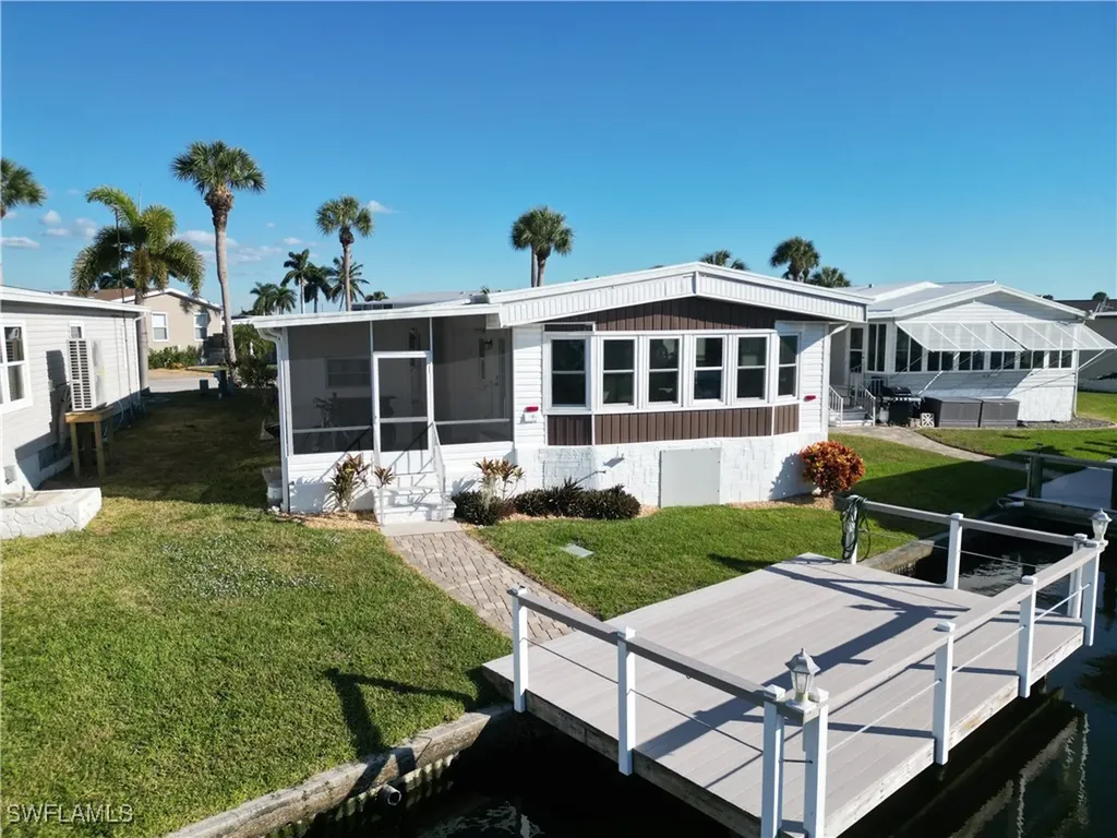 17650 Bryan Court Fort Myers Beach FL 33931