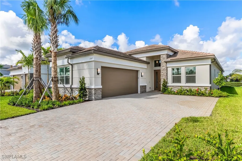 11847 Hydrangea Place Naples FL 34120
