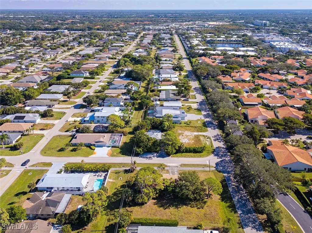 693 91st Avenue N Naples FL 34108