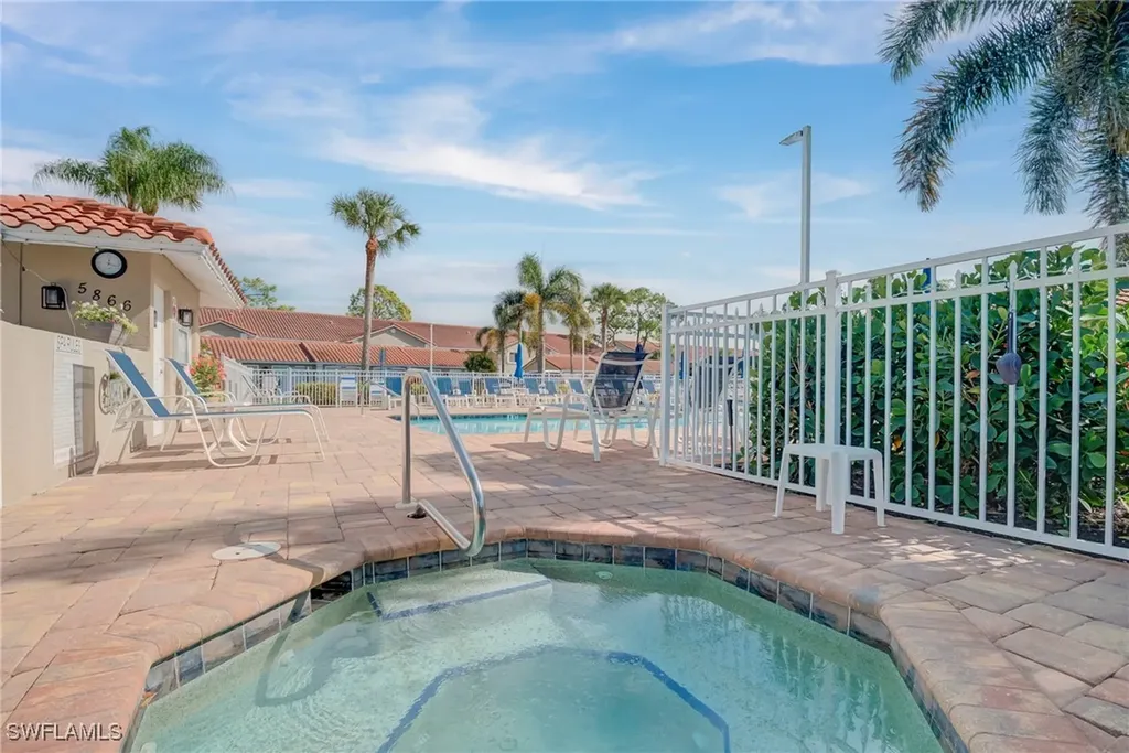 Naples FL 34112
