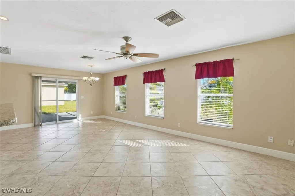 2108 NE 1st Street Cape Coral FL 33909