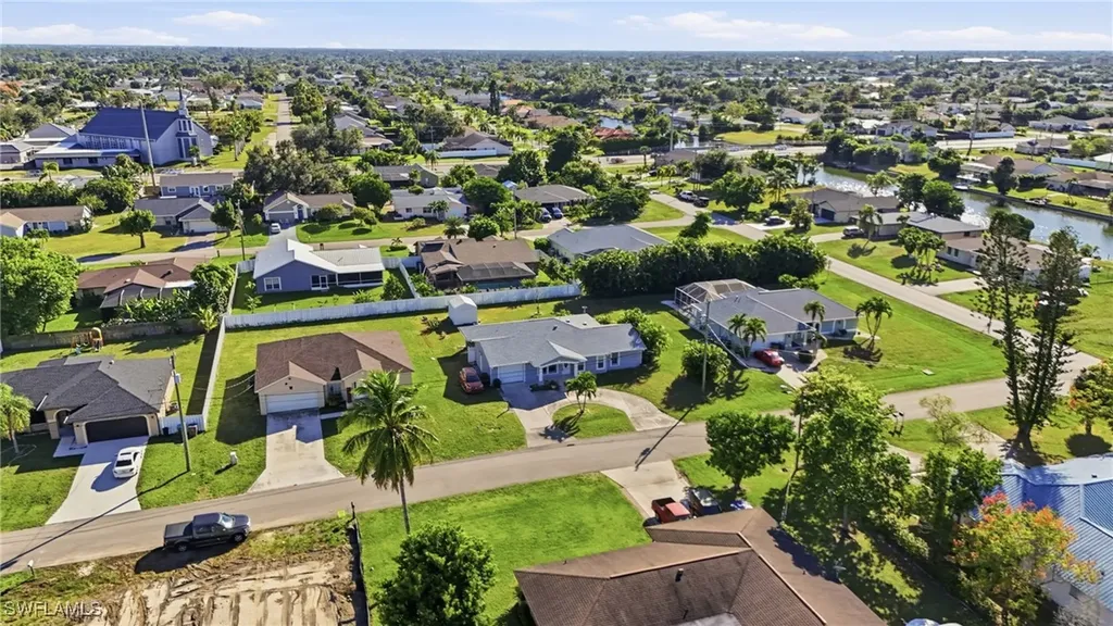 2108 NE 1st Street Cape Coral FL 33909