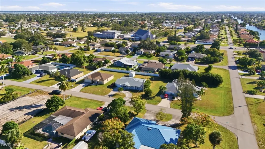 2108 NE 1st Street Cape Coral FL 33909