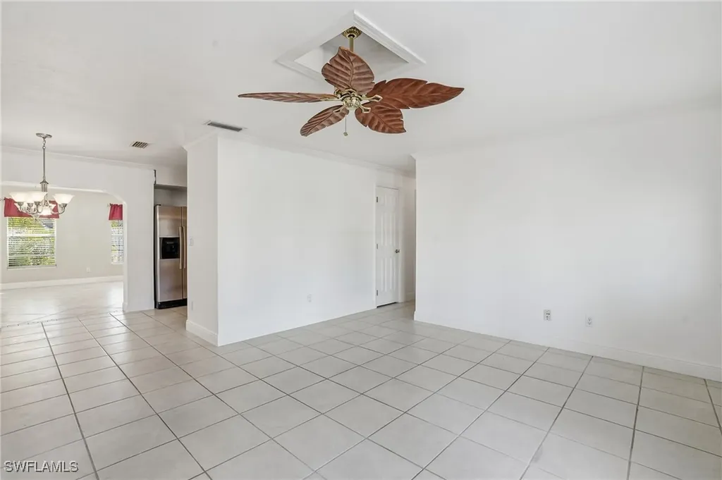 2108 NE 1st Street Cape Coral FL 33909