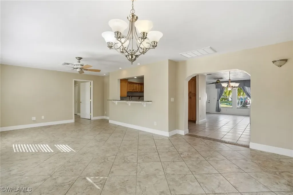 2108 NE 1st Street Cape Coral FL 33909