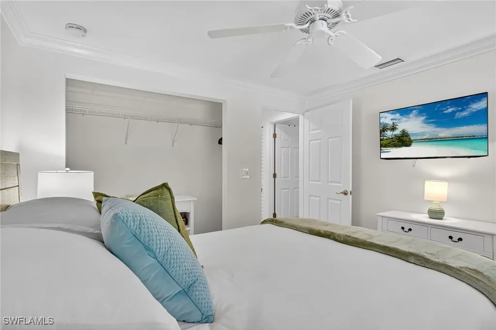 759 92nd Avenue N Naples FL 34108