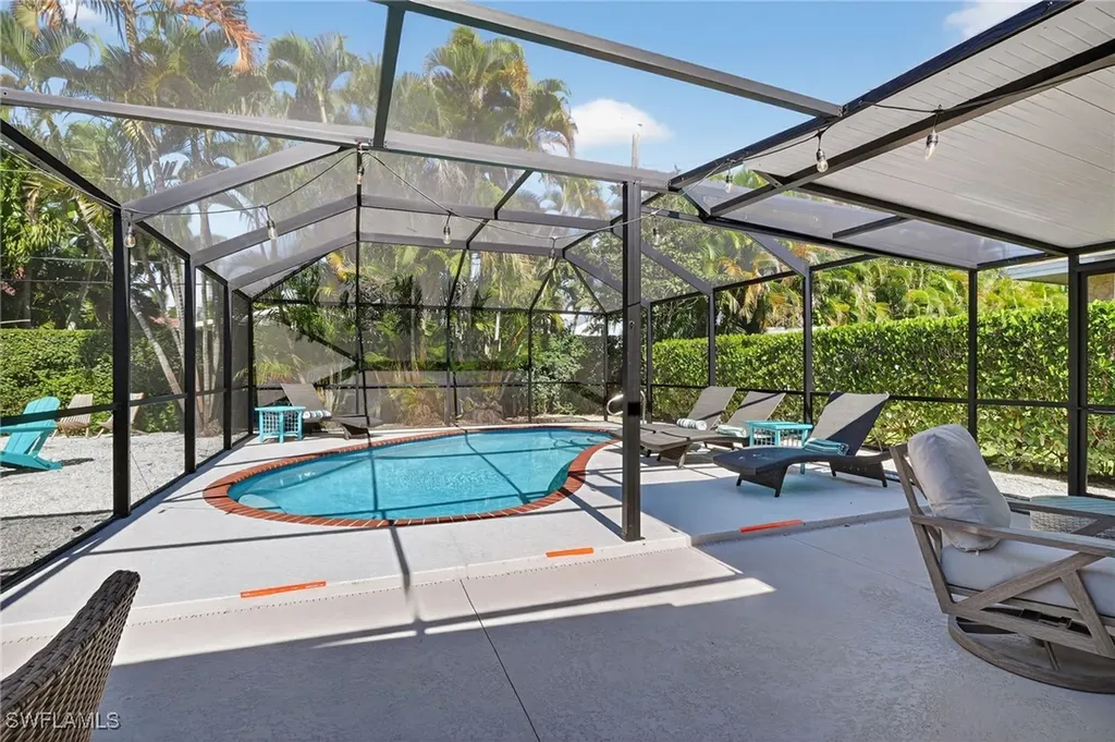 759 92nd Avenue N Naples FL 34108