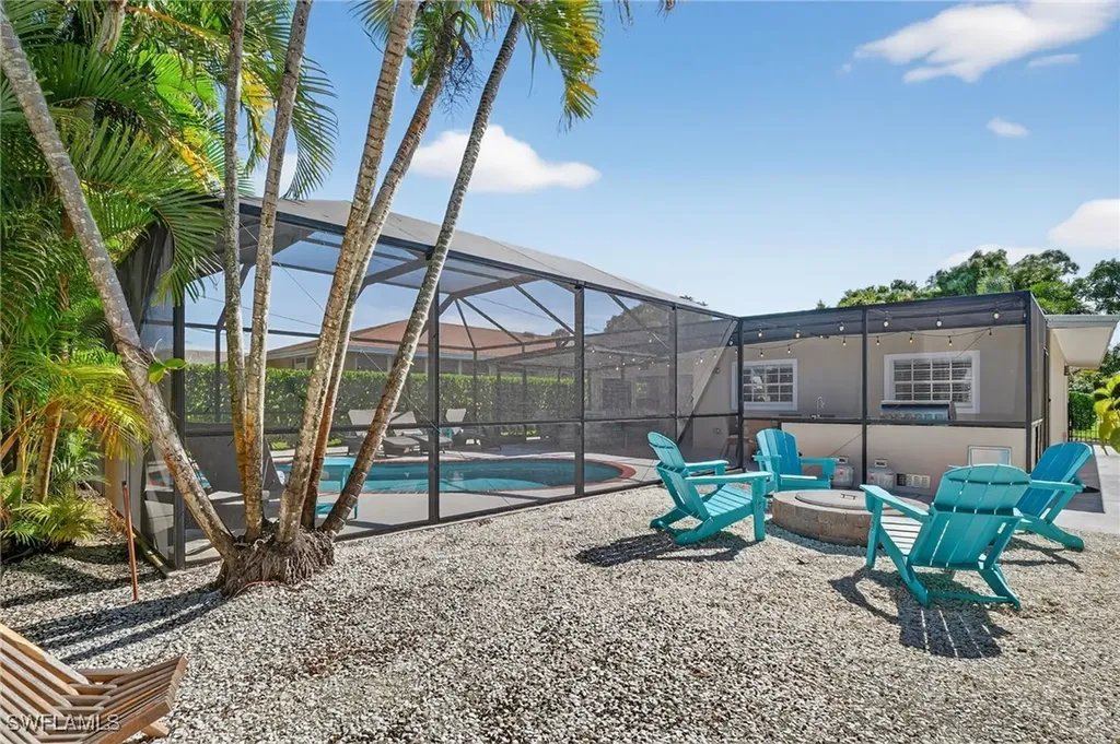 759 92nd Avenue N Naples FL 34108
