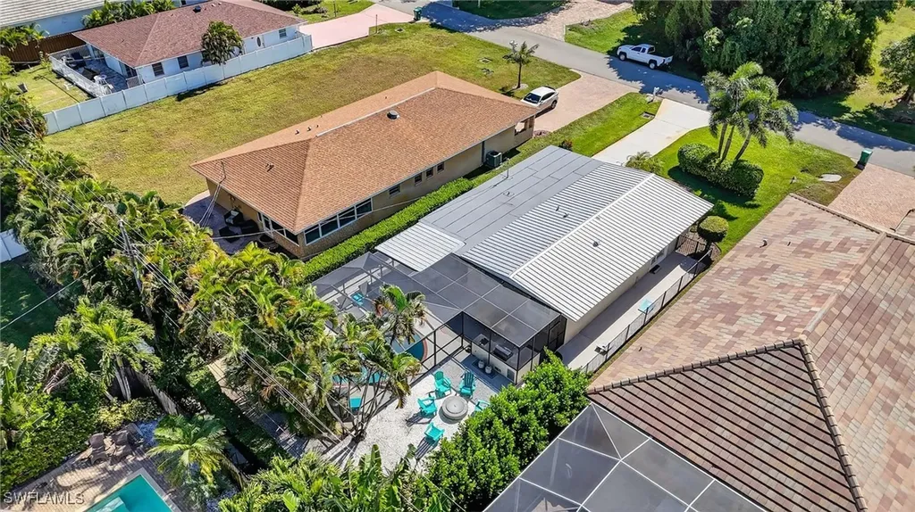 759 92nd Avenue N Naples FL 34108