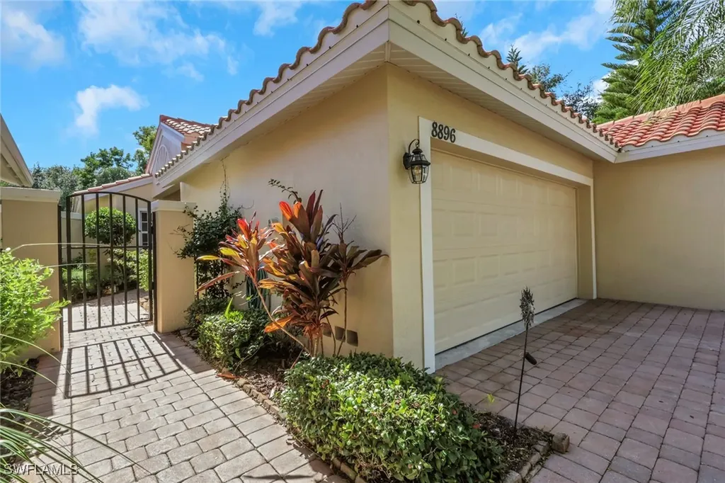 8896 Cascades Isle Boulevard Estero FL 33928
