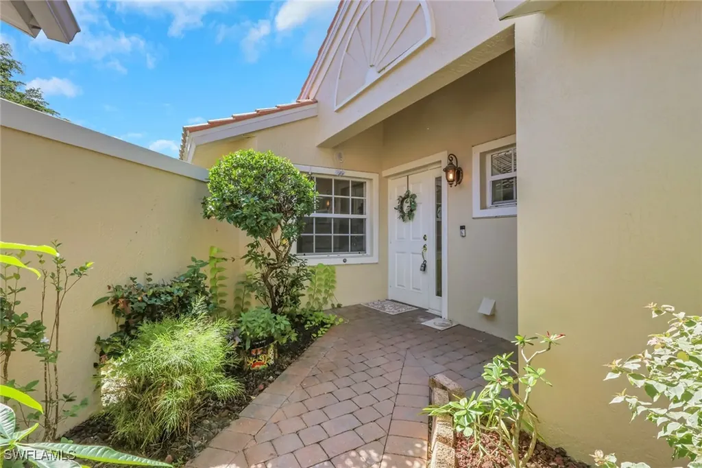 8896 Cascades Isle Boulevard Estero FL 33928