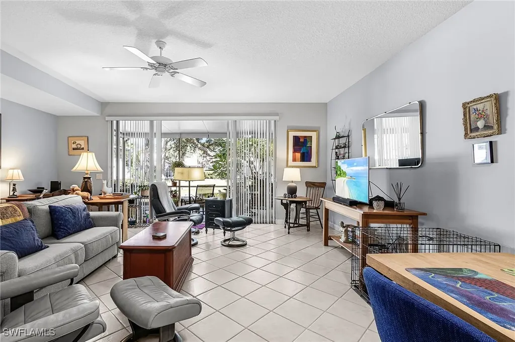 5733 Cove Circle Naples FL 34119