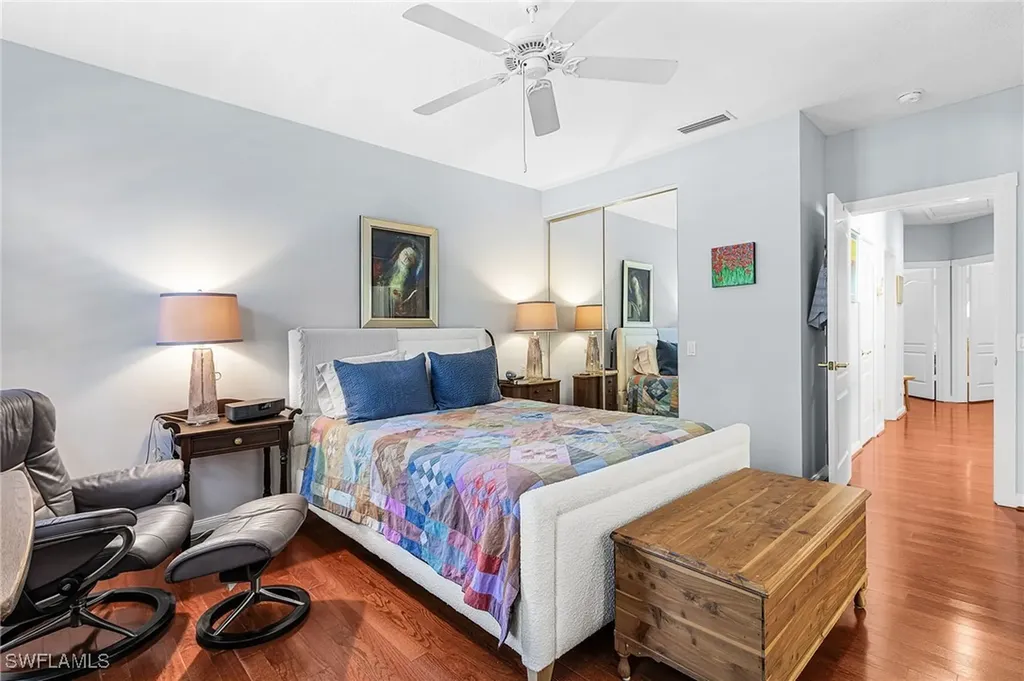 5733 Cove Circle Naples FL 34119
