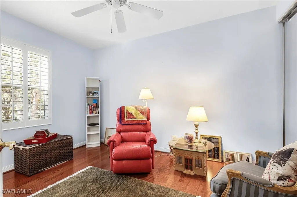 5733 Cove Circle Naples FL 34119