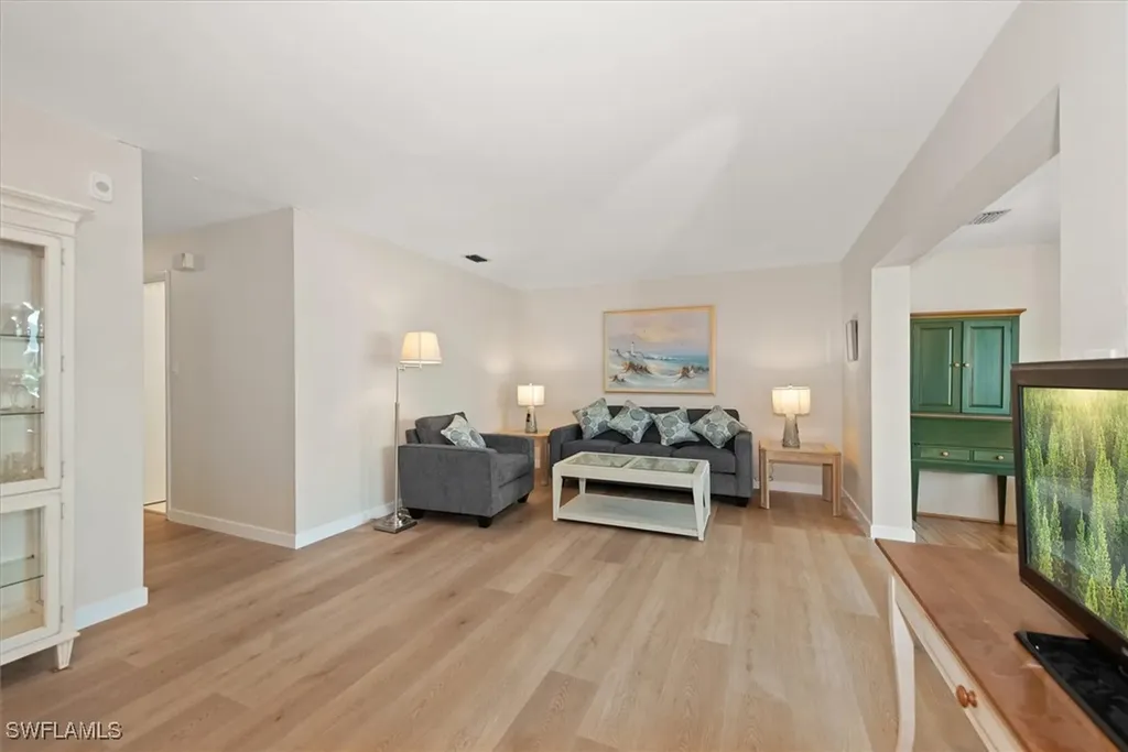 1065 Gulf Shore Boulevard N Naples FL 34102