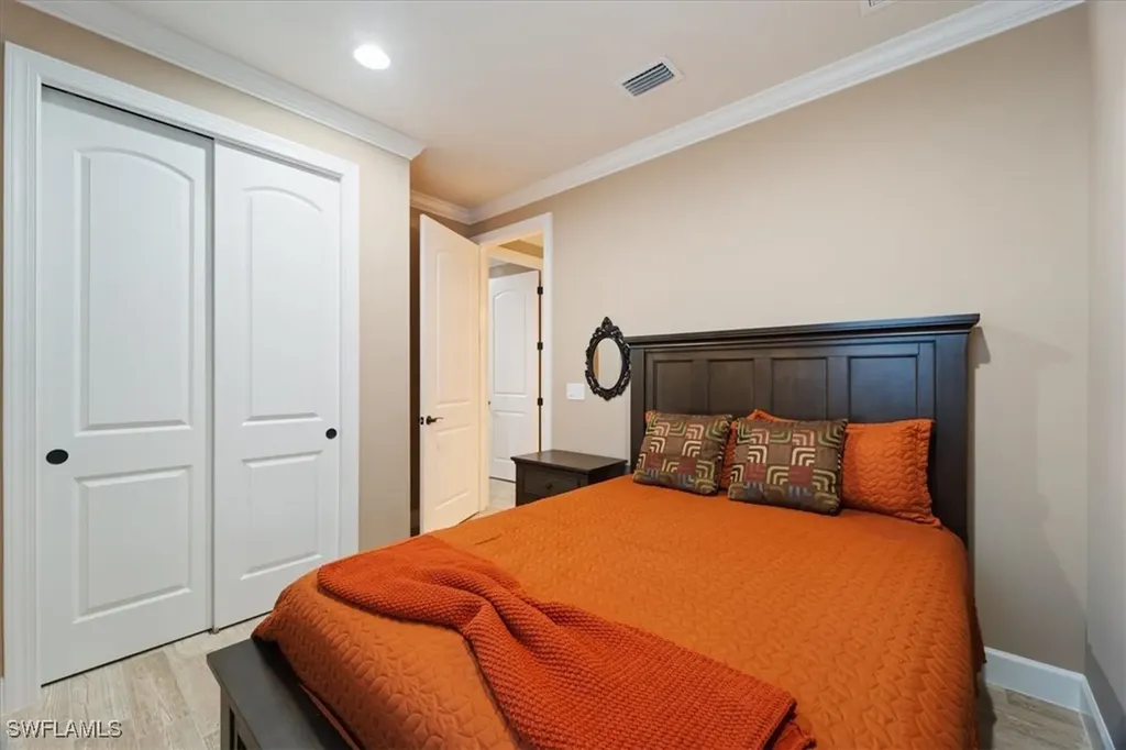 9418 Greyhawk Trail Naples FL 34120