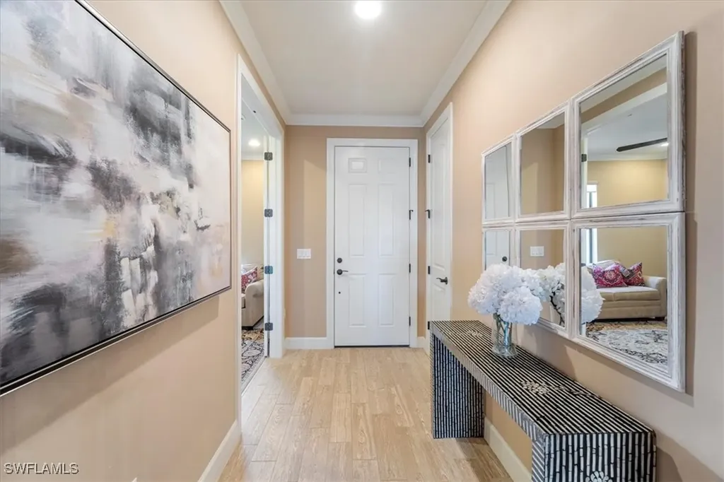 9418 Greyhawk Trail Naples FL 34120