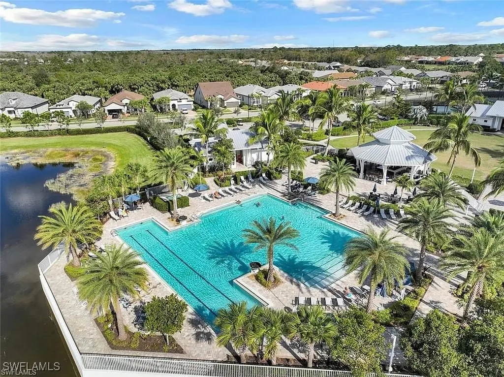 9418 Greyhawk Trail Naples FL 34120