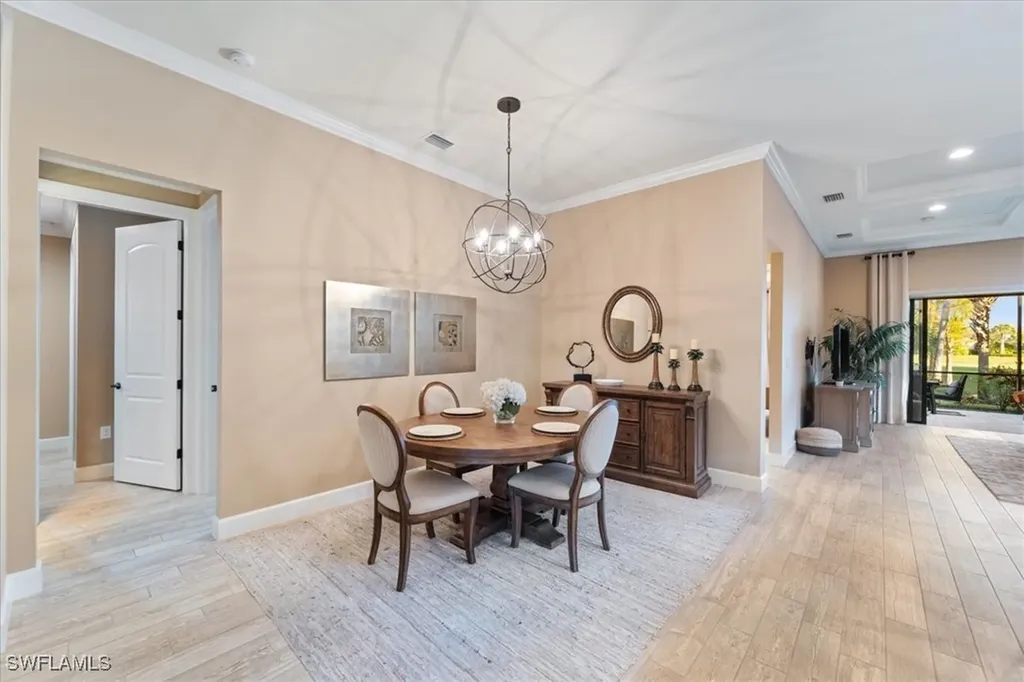 9418 Greyhawk Trail Naples FL 34120