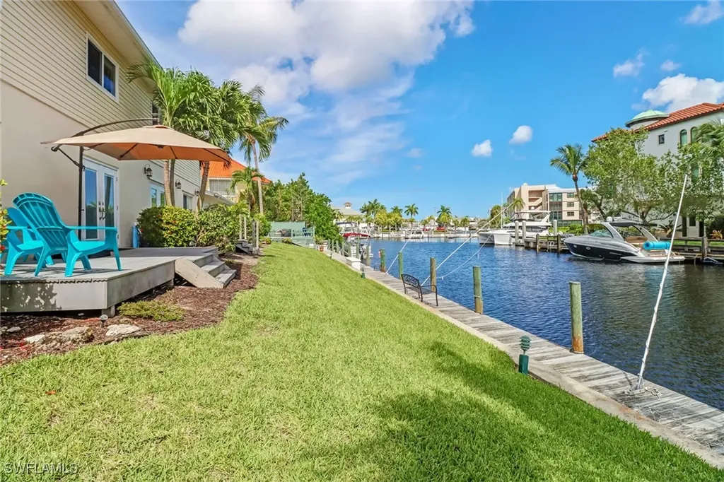 1351 Curlew Avenue Naples FL 34102