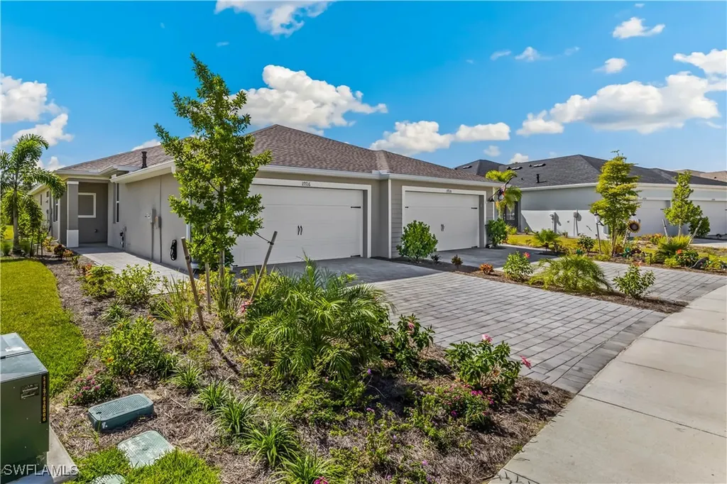 17716 Palmetto Pass Lane Babcock Ranch FL 33982