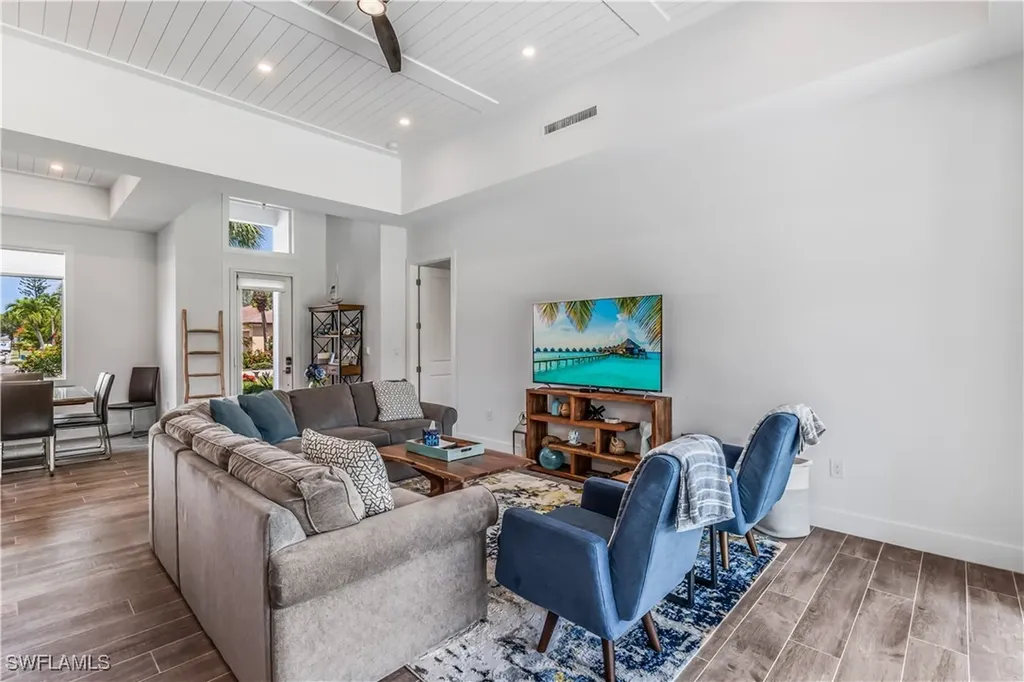 1245 Imperial Drive Naples FL 34110