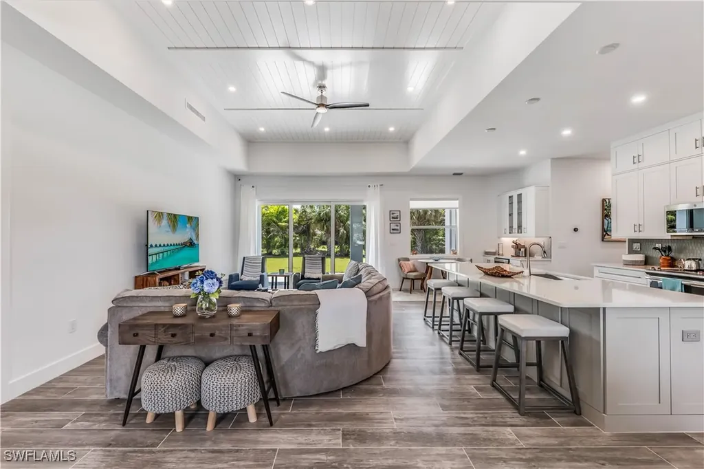 1245 Imperial Drive Naples FL 34110