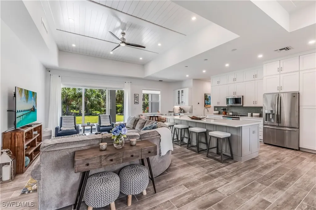 1245 Imperial Drive Naples FL 34110