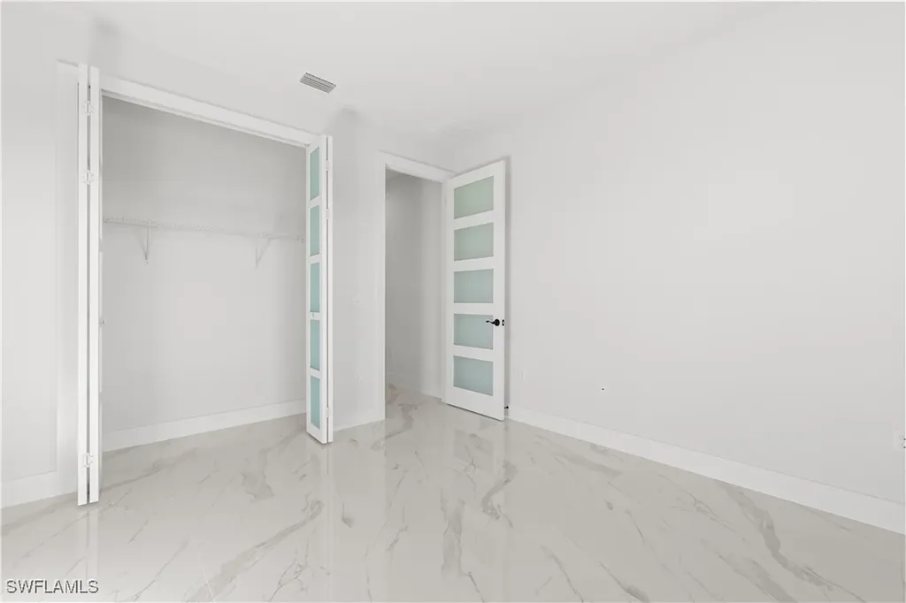 2664 43rd Avenue NE Naples FL 34120