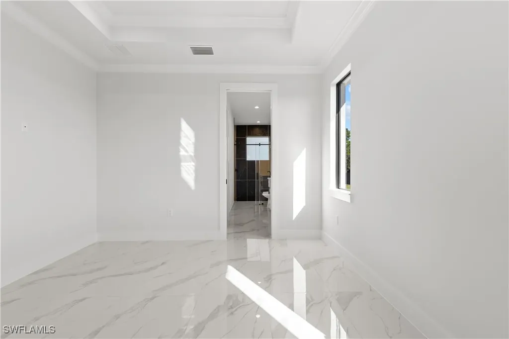 2664 43rd Avenue NE Naples FL 34120