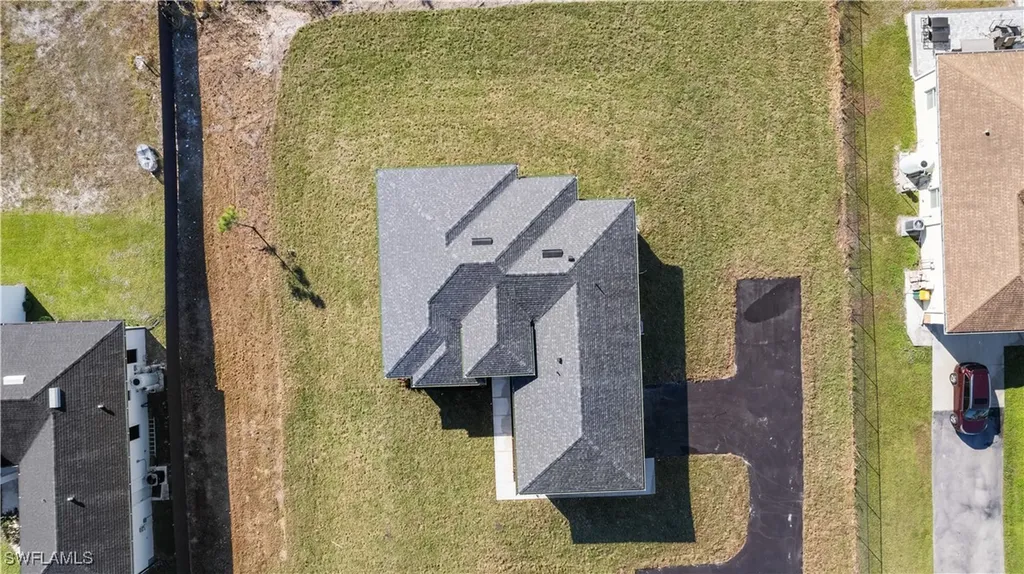 2664 43rd Avenue NE Naples FL 34120