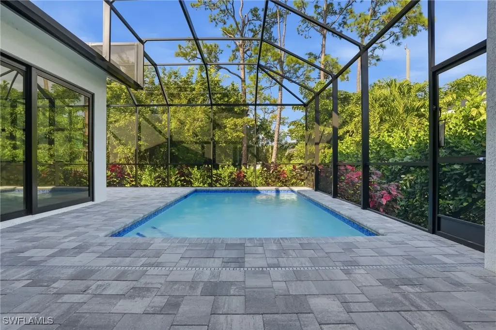 2727 Van Buren Avenue Naples FL 34112