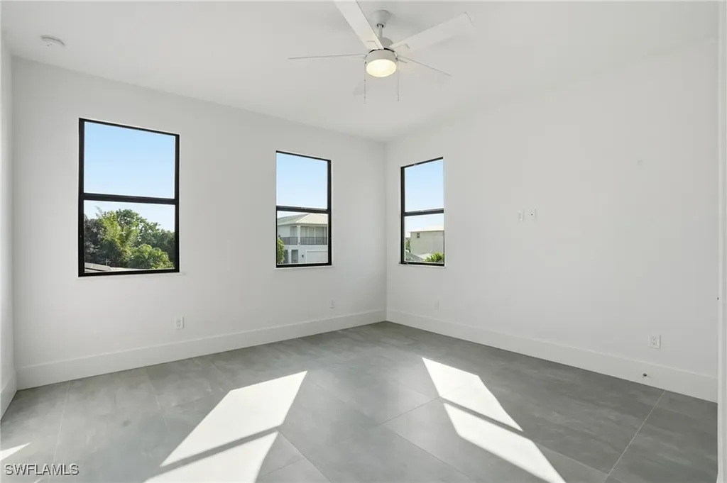 2727 Van Buren Avenue Naples FL 34112