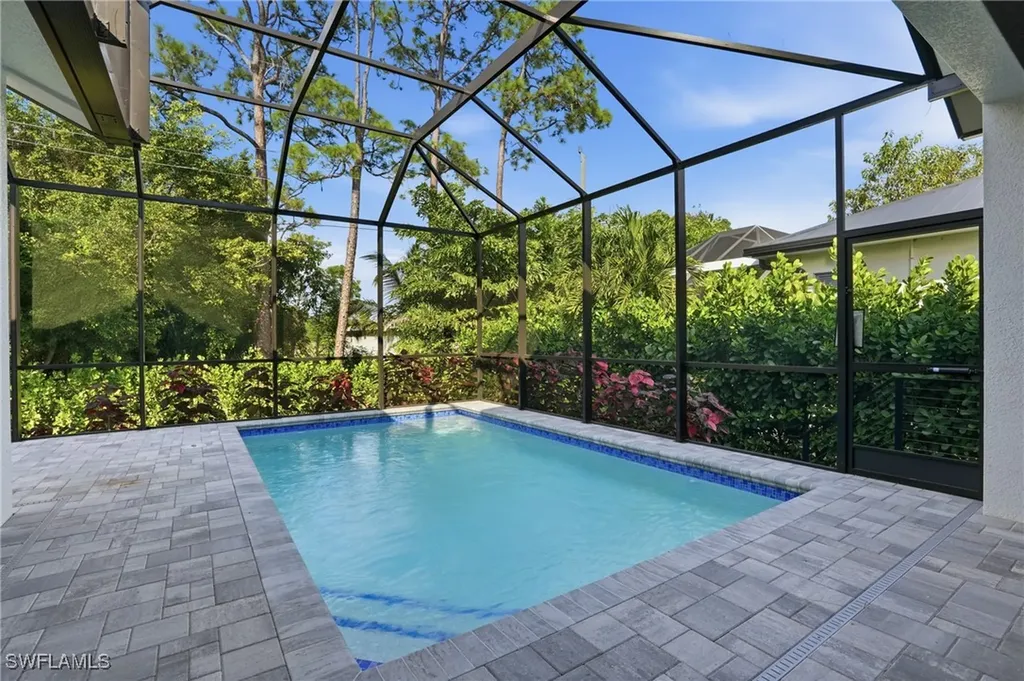 2727 Van Buren Avenue Naples FL 34112