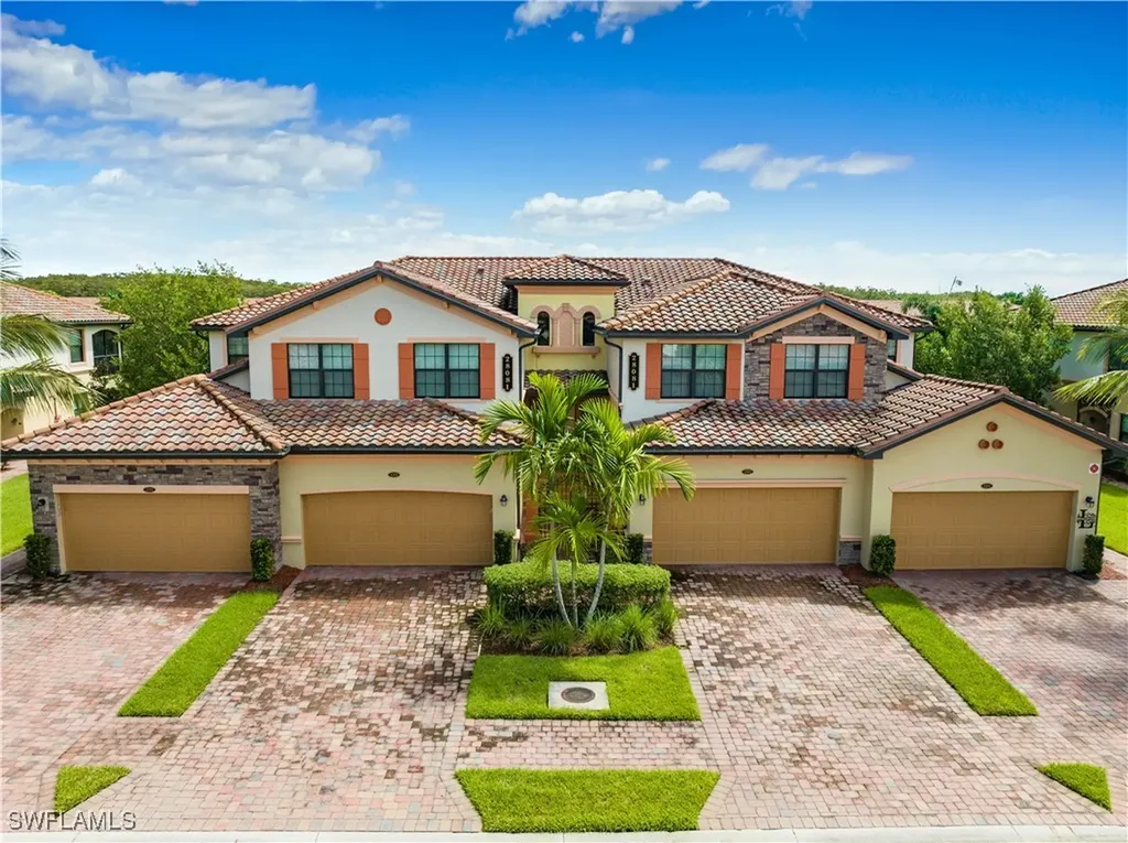 28081 Cookstown Court Bonita Springs FL 34135