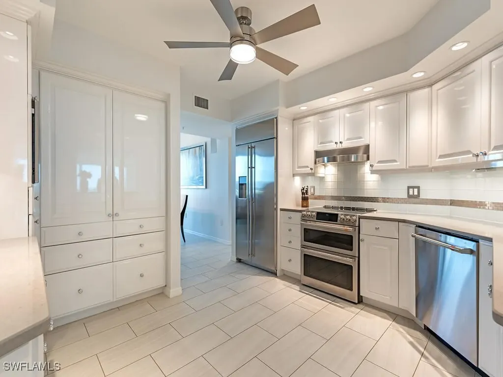 7515 Pelican Bay Boulevard Naples FL 34108