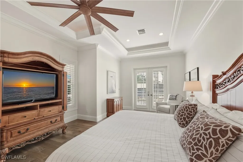 494 Seabee Avenue Naples FL 34108
