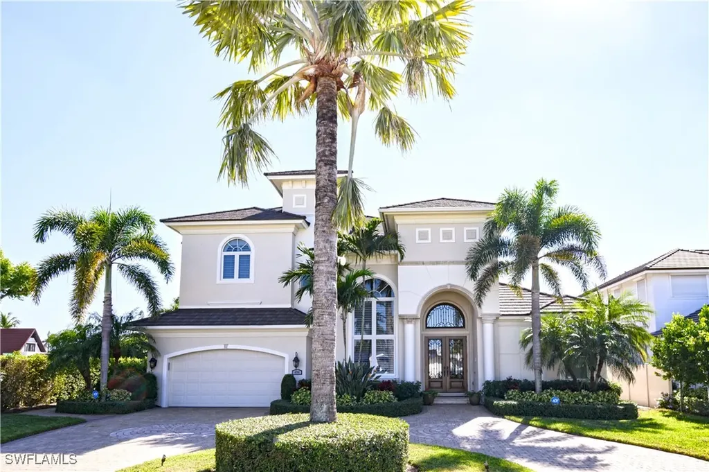 494 Seabee Avenue Naples FL 34108